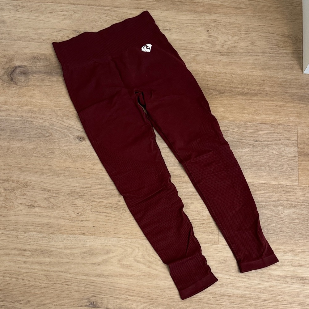 Women’s Best Maroon Power Leggings